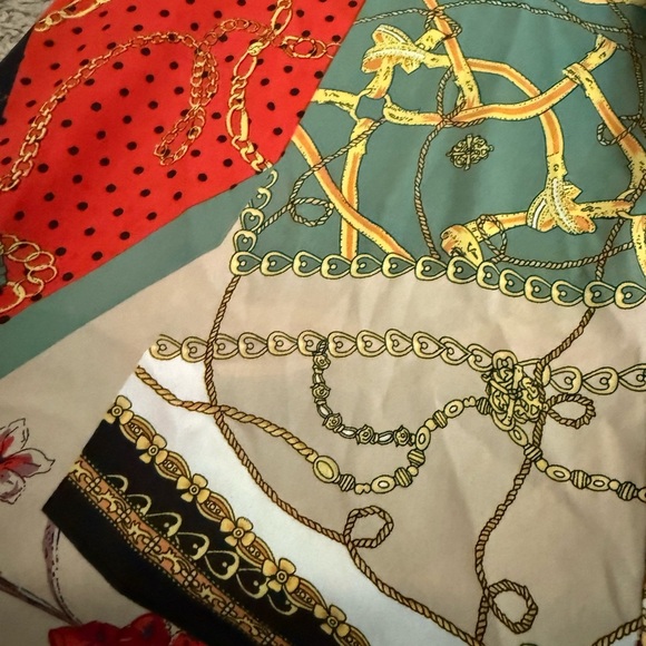 Fashion Nova Beige and Gold Patterned Shirt - Picture 4 of 4